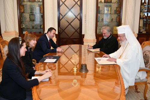 Ambasadorul Statelor Unite ale Americii la Bucureşti, în vizită de prezentare la Patriarhia Română Poza 247828
