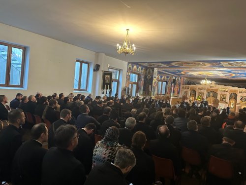 A doua conferință pastorală de primăvară în Episcopia Ortodoxă Română a Italiei Poza 247932