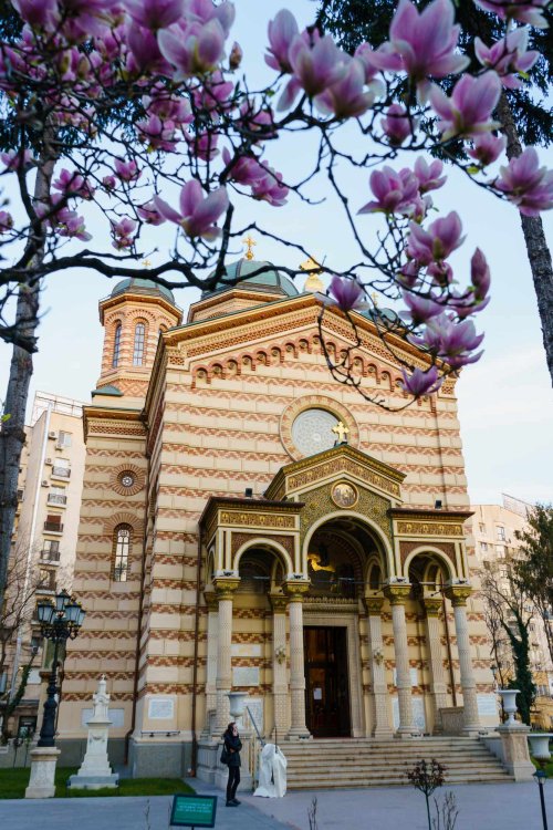 Episcopul Hușilor a conferențiat la Biserica Domnița Bălașa din Capitală Poza 248014