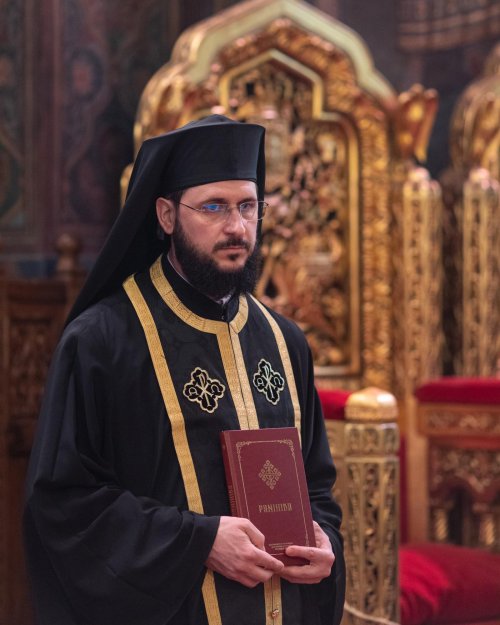 Făuritorii Unirii Basarabiei cu România pomeniți la Catedrala Patriarhală Poza 248451