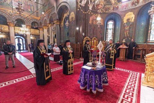 Făuritorii Unirii Basarabiei cu România pomeniți la Catedrala Patriarhală Poza 248458