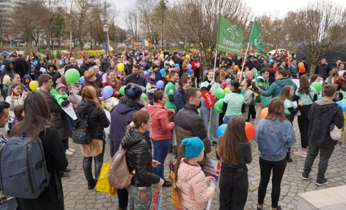 1.000 de albaiulieni au participat la Marșul pentru viață Poza 248615