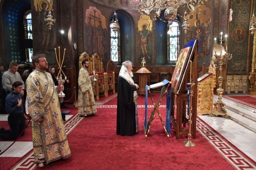 Denia Acatistului Bunei Vestiri la Catedrala Patriarhală Poza 248832