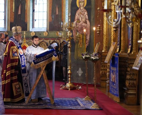 Denia Acatistului la Catedrala Mitropolitană din Sibiu Poza 248903