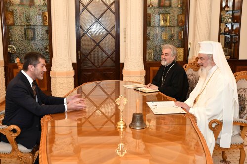 Ambasadorul Portugaliei la București, în vizită la Patriarhia Română Poza 249286