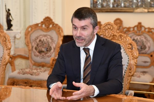 Ambasadorul Portugaliei la București, în vizită la Patriarhia Română Poza 249290