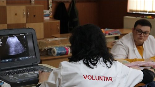 Consultații medicale gratuite pentru 160 de persoane din Brătășanca, Prahova Poza 249480