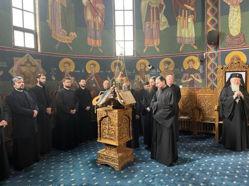 Cursuri de îndrumare duhovnicească pentru preoţi la Mănăstirea Rebra‑Parva Poza 249555