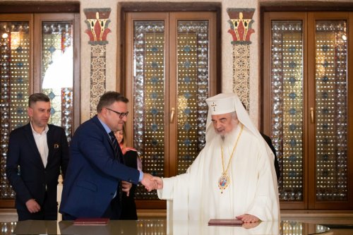 Protocol de cooperare între Patriarhia Română și Ministerul Muncii și Solidarității Sociale Poza 250031