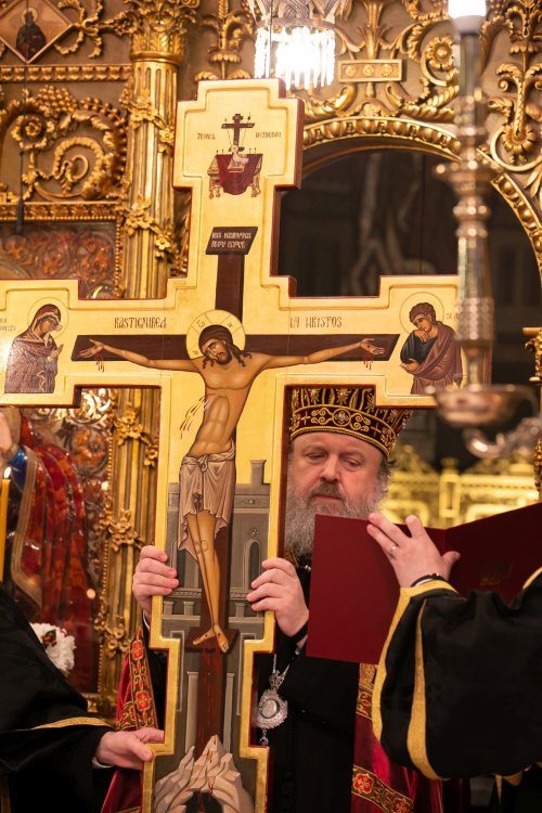 „Denia celor 12 Evanghelii” la Catedrala Patriarhală Poza 250369