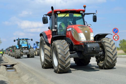 Fermierii amenință cu noi proteste Poza 250212