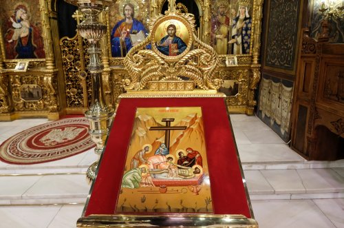 Denia Prohodului Domnului la Catedrala Patriarhală Poza 250473