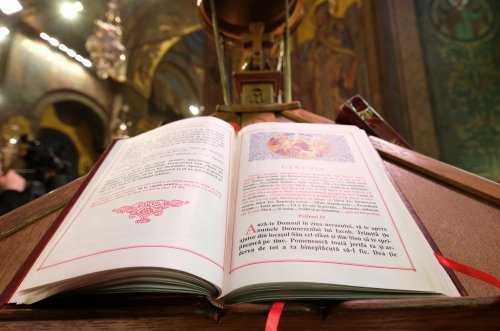 Denia Prohodului Domnului la Catedrala Patriarhală Poza 250479