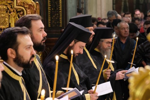 Denia Prohodului Domnului la Catedrala Patriarhală Poza 250499