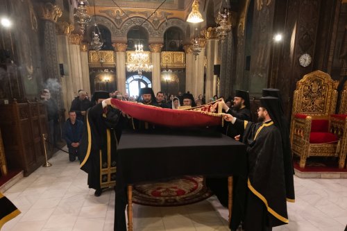 Vecernia scoaterii Sfântului Epitaf la Catedrala Patriarhală Poza 250434