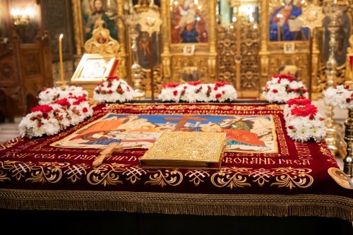 Vecernia scoaterii Sfântului Epitaf la Catedrala Patriarhală Poza 250446