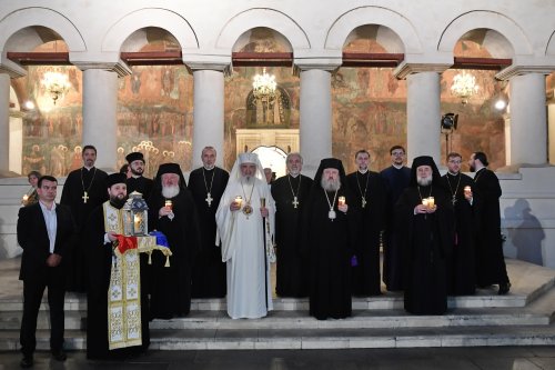 Ceremonia primirii Sfintei Lumini în Catedrala Patriarhală Poza 250568