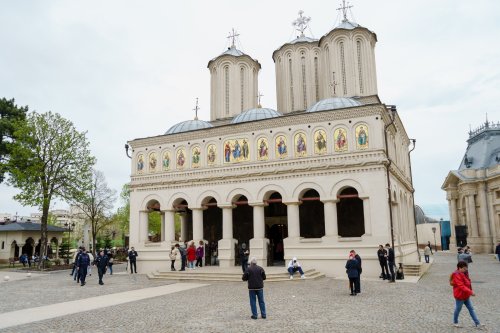 „A doua Înviere” la Catedrala Patriarhală Poza 250810