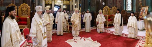 „A doua Înviere” la Catedrala Patriarhală Poza 250834