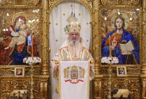 „A doua Înviere” la Catedrala Patriarhală Poza 250928