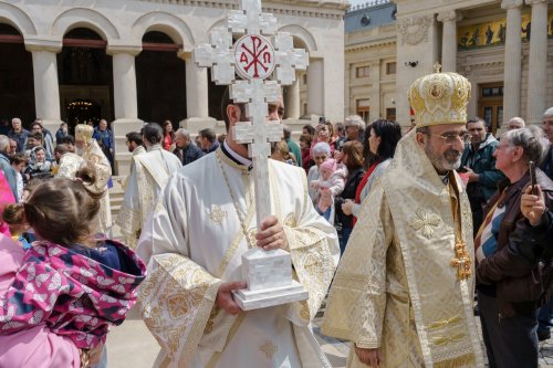 „A doua Înviere” la Catedrala Patriarhală Poza 250951
