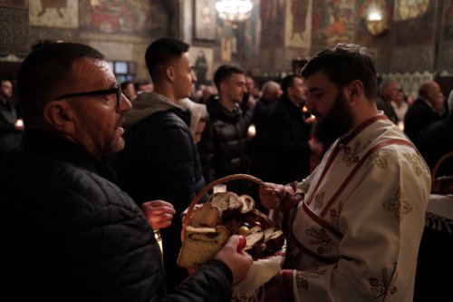 Slujba Învierii Domnului la Catedrala Arhiepiscopală din Galaţi Poza 250716