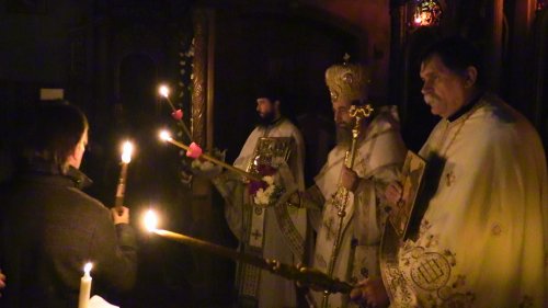 Praznicul Învierii Domnului la Catedrala Episcopală din Giula, Ungaria Poza 251005