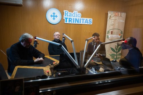 Radio TRINITAS - de 25 de ani un radio pentru suflet Poza 251508