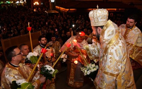 „Praznicul praznicelor” la Catedrala „Învierea Domnului” din Caransebeș Poza 251522