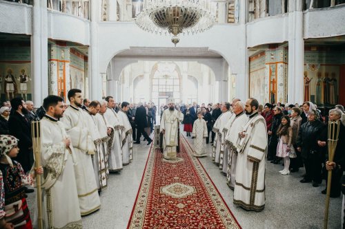 Binecuvântare pentru credincioşii clujeni din Mănăștur Poza 251579