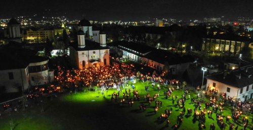 Slujba Învierii Domnului la Râmnicu Vâlcea Poza 251606