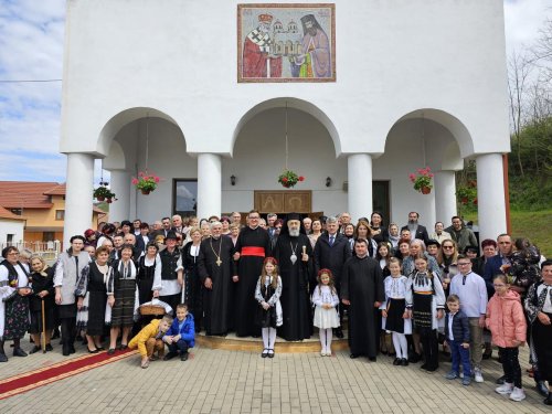 Slujiri în Arhiepiscopia Alba Iuliei, în Săptămâna luminată Poza 251651