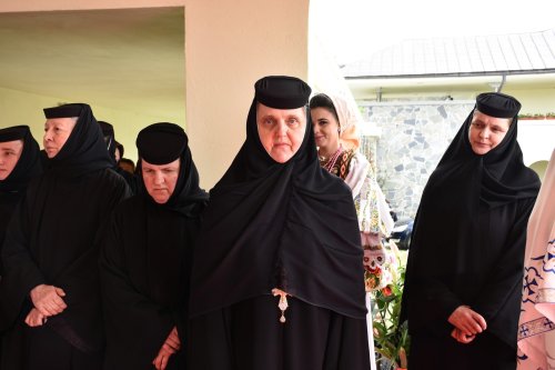 Sărbătoare la Mănăstirea Salva, judeţul Bistriţa‑Năsăud Poza 251948