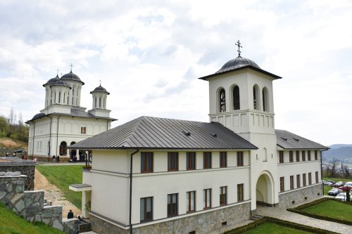 Sărbătoare la Mănăstirea Salva, judeţul Bistriţa‑Năsăud Poza 251953