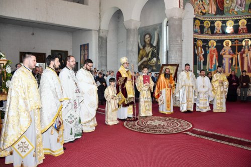 Episcopia Giurgiului și‑a sărbătorit ocrotitorul spiritual Poza 252046