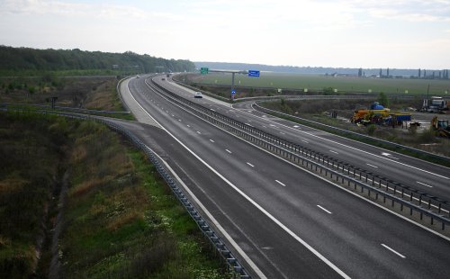 Dunărea și trei autostrăzi, pilonii unei infrastructuri reziliente Poza 252370