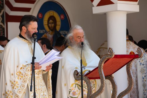 Hramul Mănăstirii Pantocrator din Drăgăneşti-Vlaşca Poza 252652