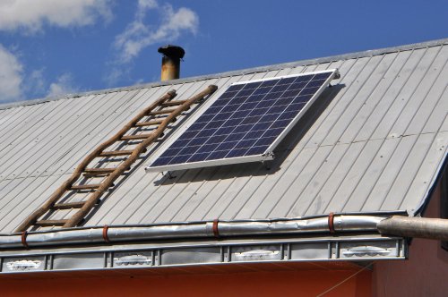 Începe programul pentru panouri fotovoltaice Poza 252758