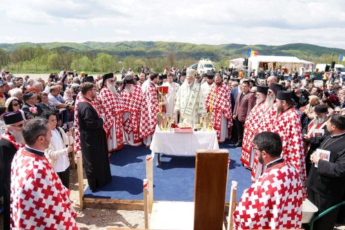 Tradiție monahală aghiorită la un viitor schit argeșean  Poza 252794