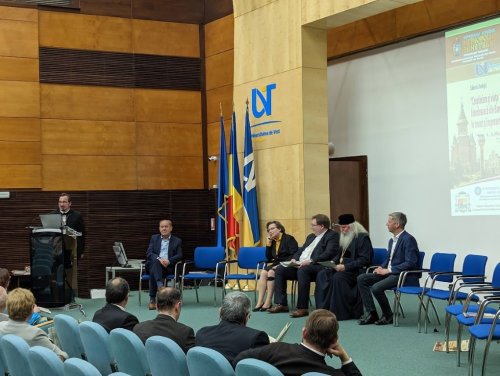 Conferință despre viaţa bisericească în Banat, la Timișoara Poza 253389