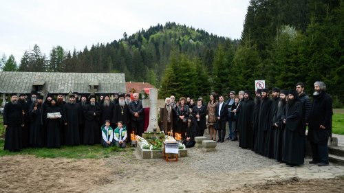 Evenimente comemorative și culturale la Mănăstirea Putna Poza 253312