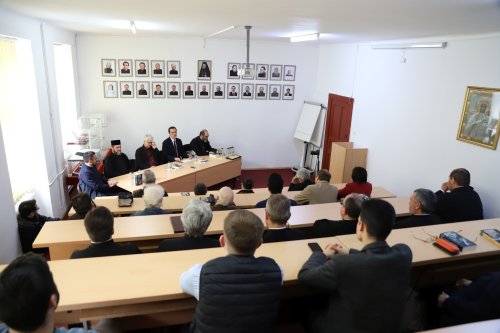 Jurnalul „Admirabila tăcere” al profesorului Alexandru Mironescu, lansat la Sibiu Poza 253451