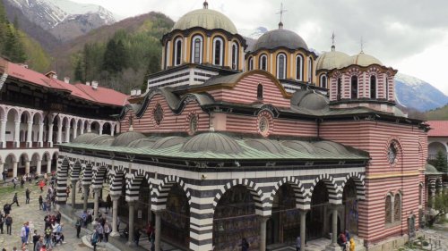 Slujire românească la Mănăstirea Rila din Bulgaria Poza 253470