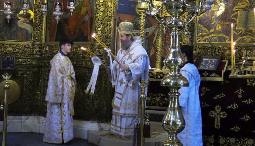 Slujire românească la Mănăstirea Rila din Bulgaria Poza 253471