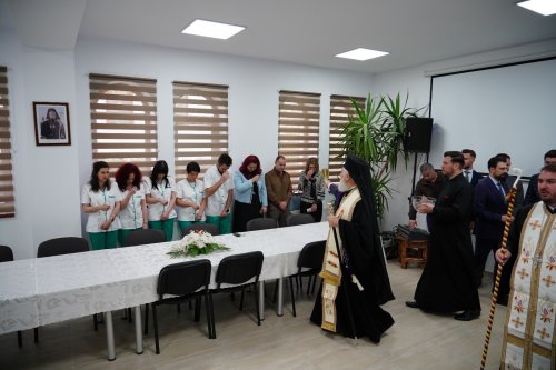 Inaugurarea unui centru multifuncțional în Arhiepiscopia Târgoviștei Poza 253607