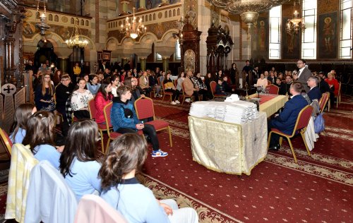 Premierea elevilor din București olimpici la Religie