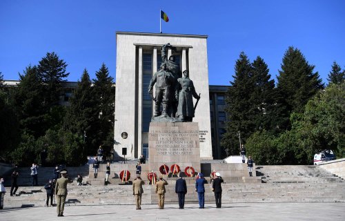 Ceremonii de Ziua Independenței Poza 253816