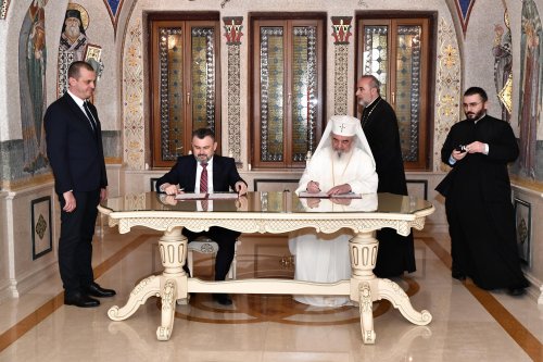 Protocol de cooperare între Patriarhia Română și Departamentul pentru Românii de Pretutindeni Poza 254433