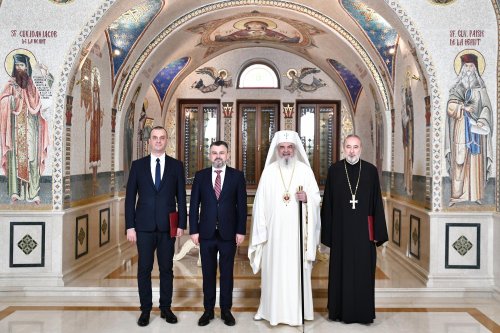 Protocol de cooperare între Patriarhia Română și Departamentul pentru Românii de Pretutindeni Poza 254444