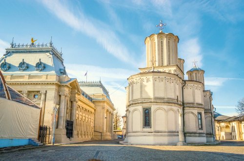 Frânturi din istoria ctitoririi Catedralei Patriarhale